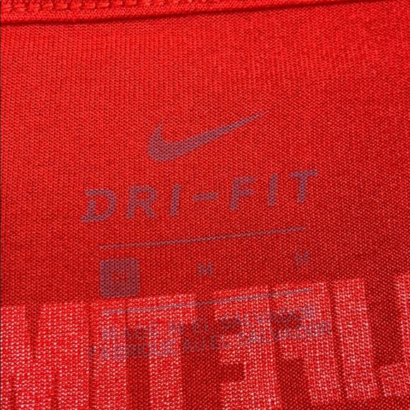 NWOT Nike Dri-Fit Lifetime Academy Red Scoop Neck Short Sleeve T-Shirt - Picture 2 of 9